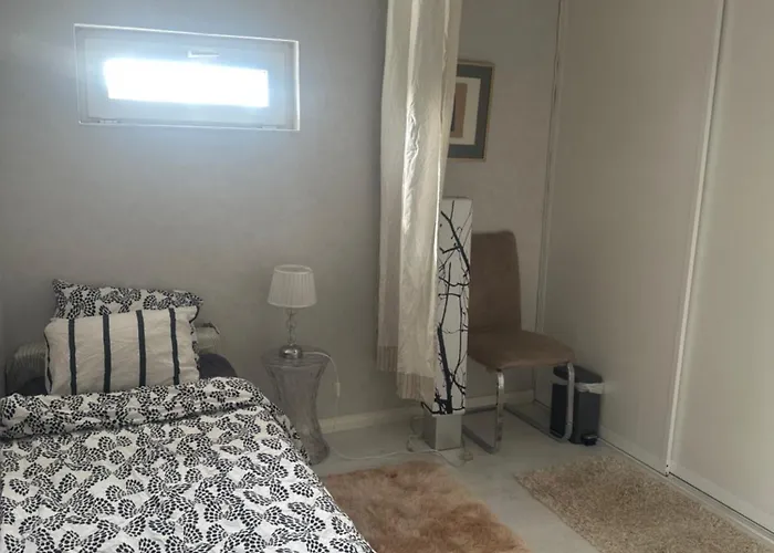 ホームステイ Small Guest *